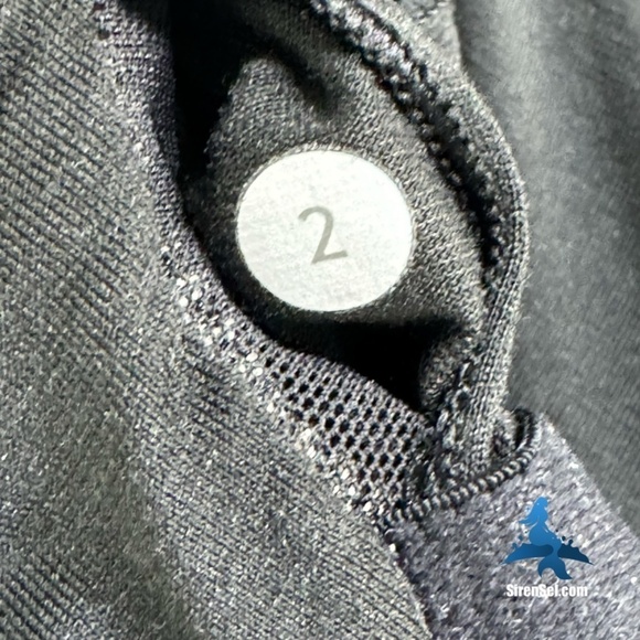 1056 lululemon Run: Catch Me Tank - Size 2 - Black/White Stripe Coral Pink - Picture 12 of 16